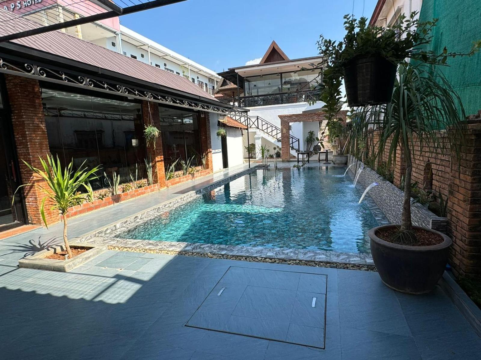 Win Hotel Ванг-В'єнг Екстер'єр фото