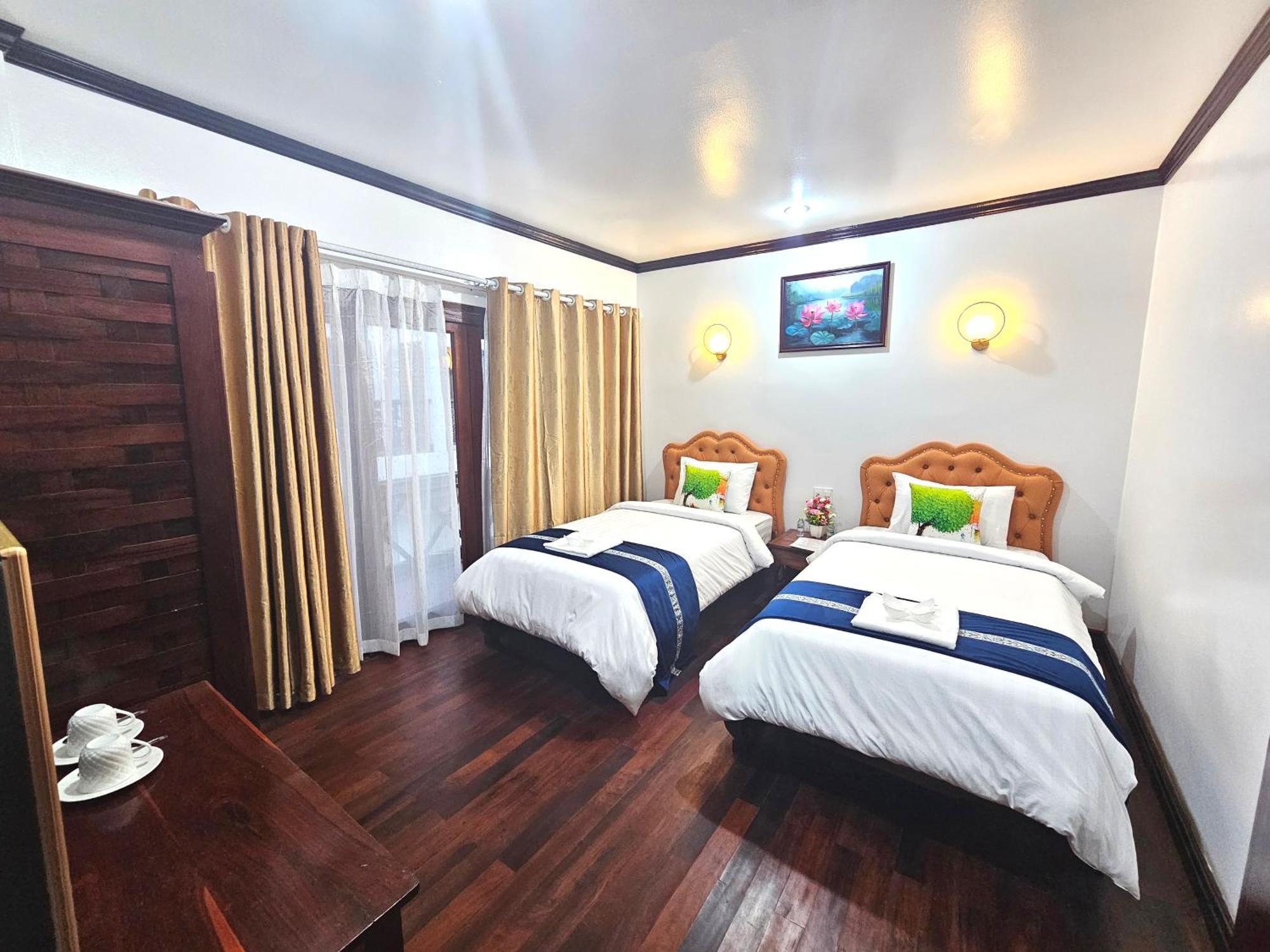 Win Hotel Ванг-В'єнг Екстер'єр фото